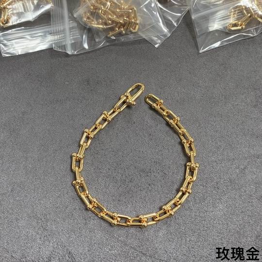 Tiffany bracelet 01lyh17